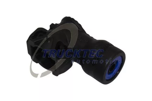 Connector, compressed air line
